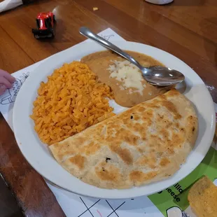 Kids plate with a beef quesadilla