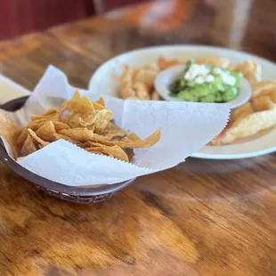 chicken wings and fried chicken, food
