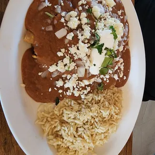 Chicken Enfrijoladas