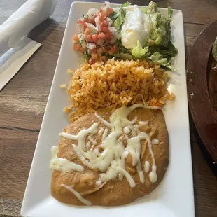 Sides that come with the molcajete