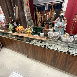 All sorts of Chinese items