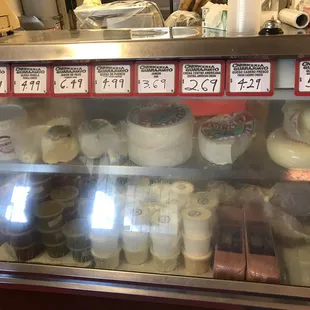 Fresh cheeses &amp; salsas