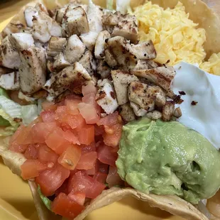 Taco salad chicken fajita