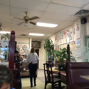 I like the calendars on the wall wonder if they have one for every year they have been open