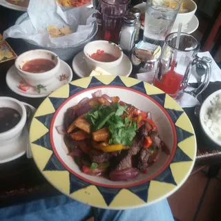 Lomo Saltado