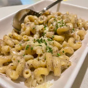 Black Truffle Mac N Cheese