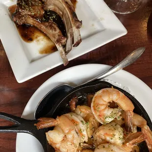 Cordero (lamb chops) + Gambas Al Ajillo