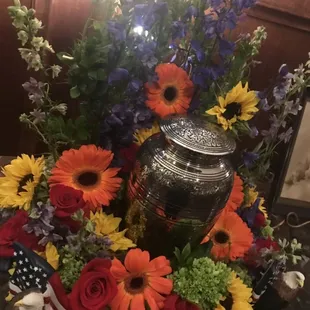 Urn with Wreath 2