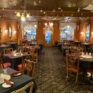 Guarino&apos;s Restaurant