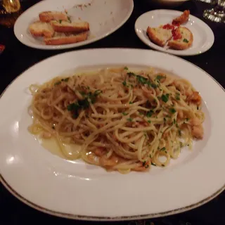 Linguine & Clam Sauce