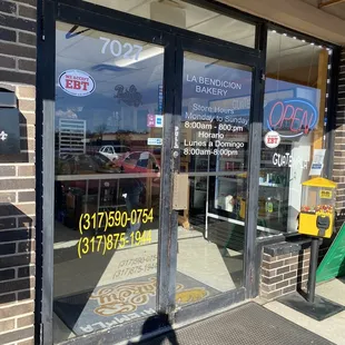 the entrance to the restaurant