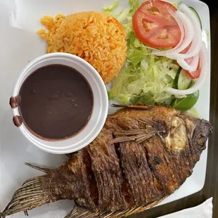 Whole fried fish