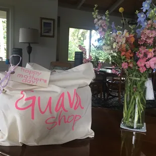 What a memorable Mother&apos;s Day I had!   This store knows how to make a mother proud and feel very special.