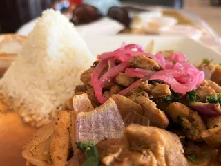 Pollito Con Papas