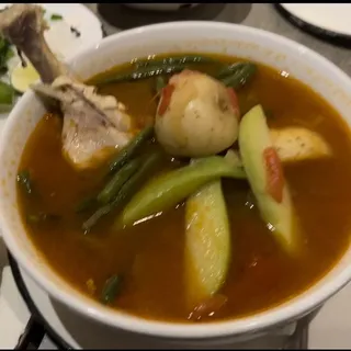 Caldo de Pollo