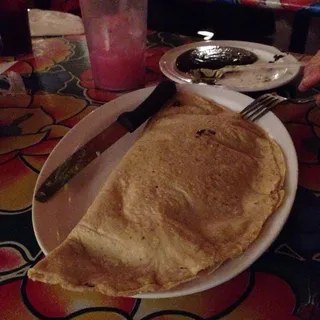 Empanadas de Flor de Calabaza / Huitlacoche