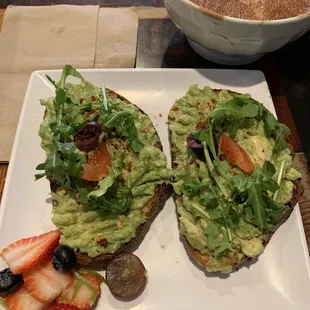 avocado toast (half)