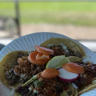 a plate of tacos