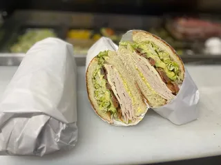 Lincoln  Market & Deli