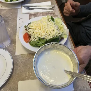 Huge side salad that cones with a dinner entree.