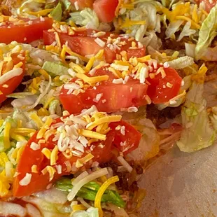 Small cauliflower crust, Taco Pizza
