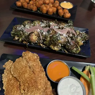 chicken wings and fried chicken, food