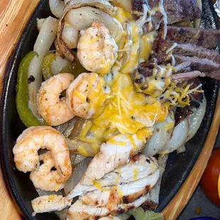 a skillet of food