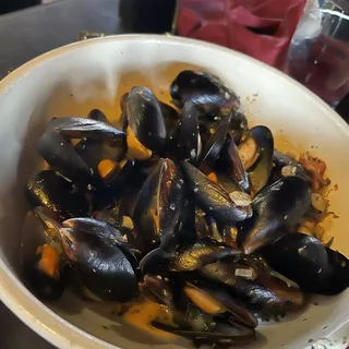 Steamed Mussels