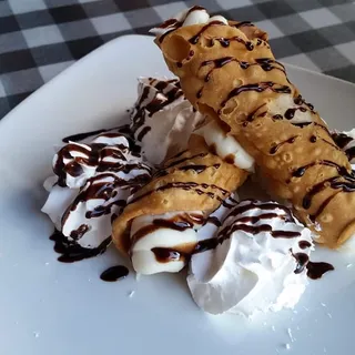 Cannolis