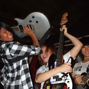 ...backstage...post-soundcheck...