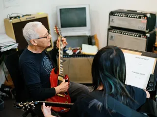 Lou's Lessons - Guitar, Electric Bass, and Ukulele Lessons