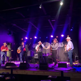 3 Trails West was performing on stage.