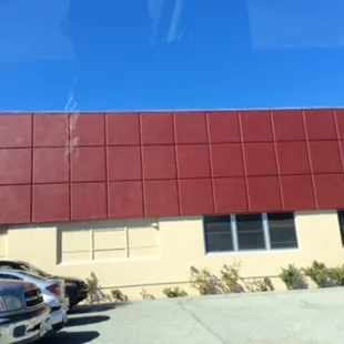 Chocolate bar building...it's so cute