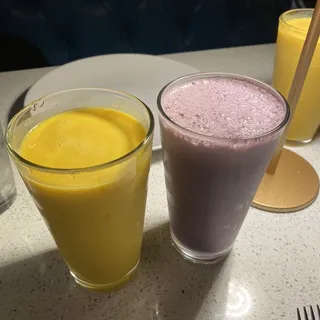 MANGO LASSI