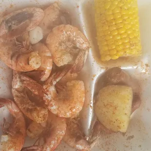 Boiled shrimp plate