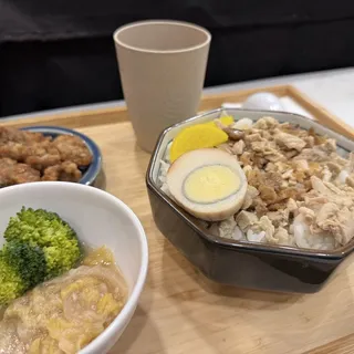 Taiwanese Style Chicken Rice Bento