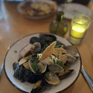 Squid ink Spaghettini