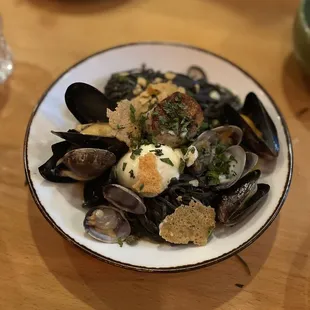 Squid ink spaghettini