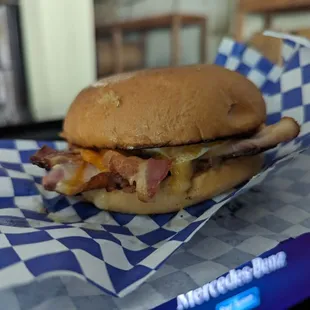 Breakfast sandwich