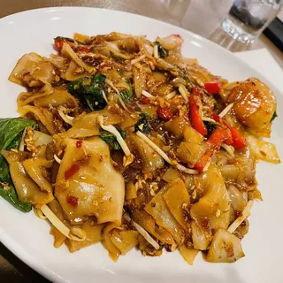 Pad Kee-Mao*