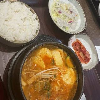 Veggie Soft Tofu Stew