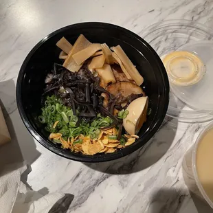 Ramen bowl before broth mixture, don't remember the name.