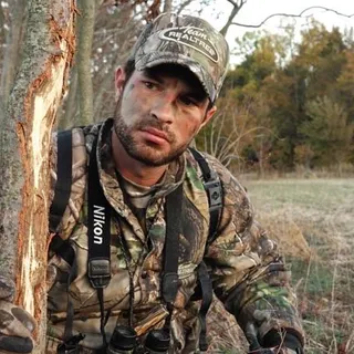 Garret Robert John S.