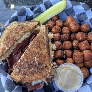 Rueben with sweet potato tots