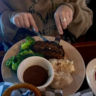 Grace Family Meatloaf