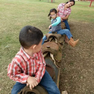 Saddle bench while you wait.