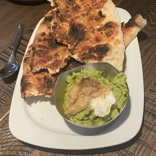 Green Garbanzo Hummus & Flatbread