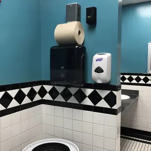 Women&apos;s restroom