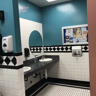Women&apos;s restroom