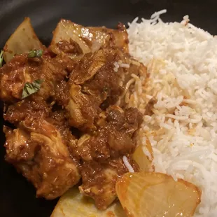 Zalfrezi Curry with chicken and basmati rice!